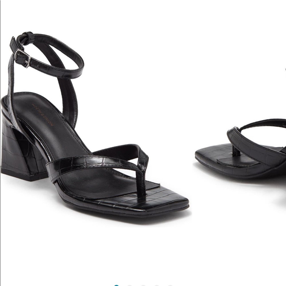 14 & Union sandals